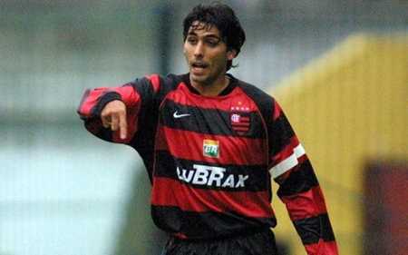 Athirson foi um dos grandes lateais da história do Flamengo