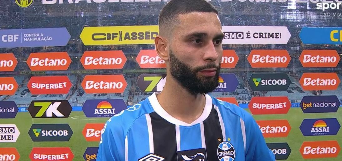 Titular do Grêmio vê ineficiência da equipe em derrota e critica postura do Fluminense