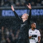 Haaland reage após se tornar jogador a chegar mais rápido aos 100 gols na Premier League