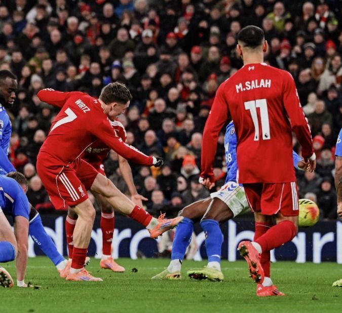 Liverpool empata com Sunderland em casa e segue em momento instável na Premier League