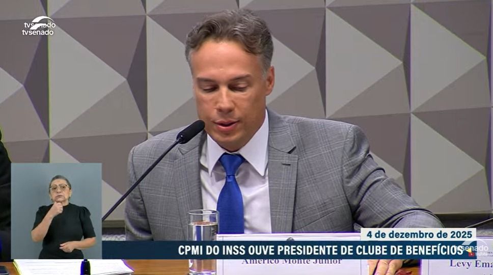 Presidente da ABCB permanece em silêncio em depoimento à CPMI do INSS