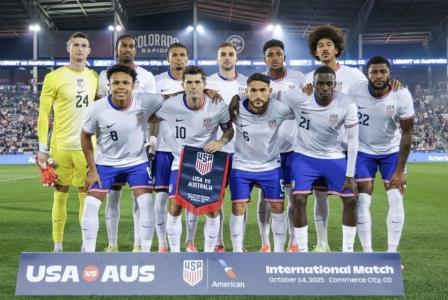 Seleção dos Estados Unidos perfilada