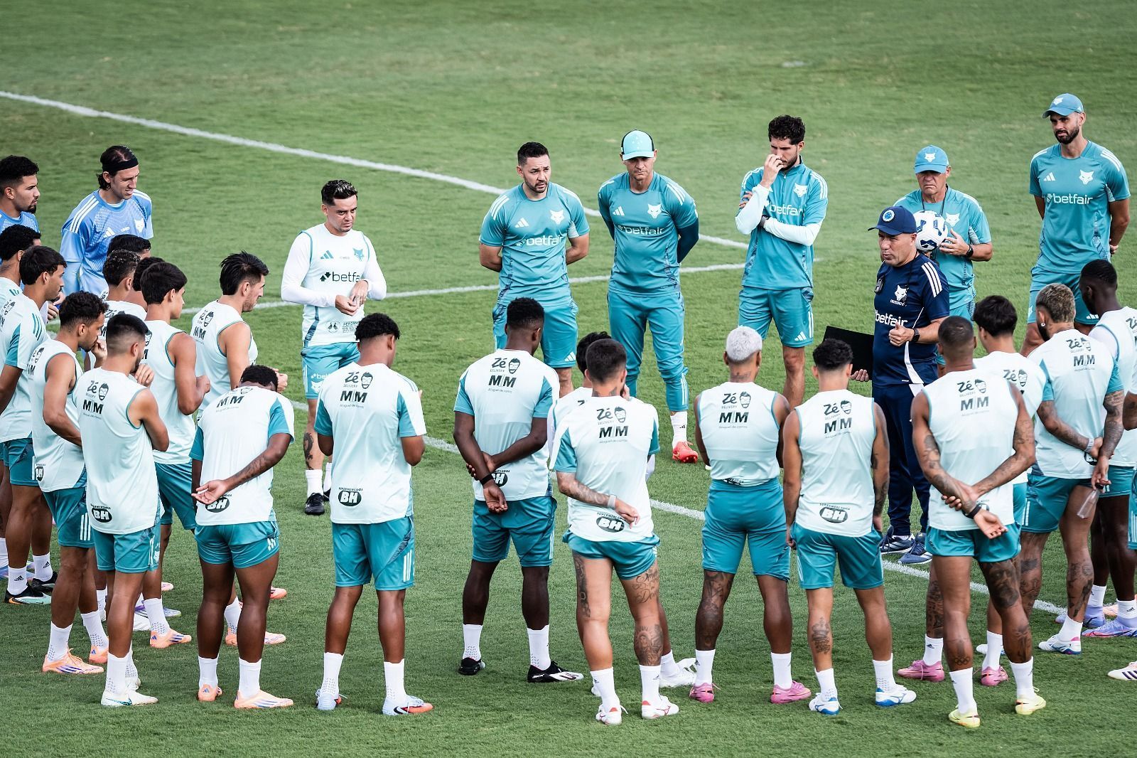 As opções de Jardim para escalar o Cruzeiro contra o Santos