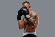 Exercícios isométricos seguros para fortalecer o pescoço no boxe e muay thai