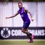 Cruzeiro favorito? Maycon, do Corinthians, projeta semifinal da Copa do Brasil