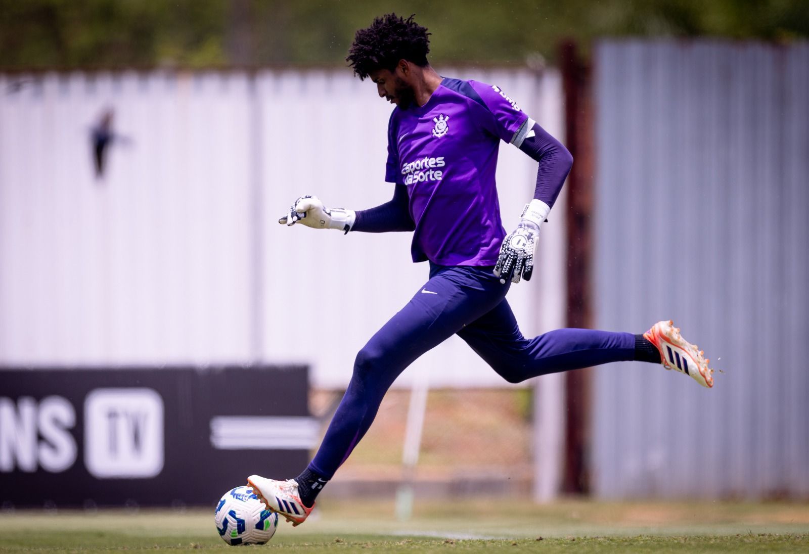 Cruzeiro x Corinthians: Hugo Souza abre o jogo sobre 'duelo' com Cássio