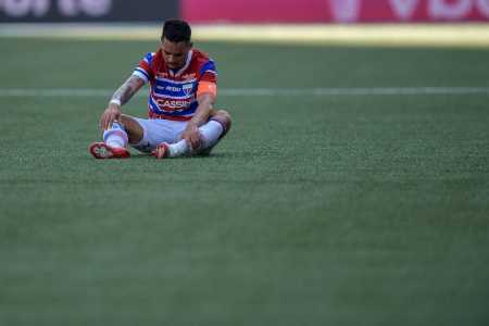 Yago Pikachu, do Fortaleza, lamenta rebaixamento à Série B