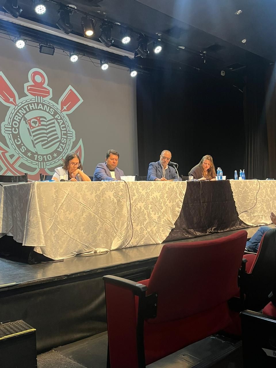 Corinthians: SAFiel apresenta projeto em sessão plenária, e conselheiros reagem