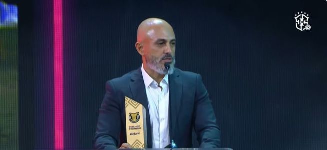 Rafael Guanaes, do Mirassol, venceu prêmio de melhor treinador do Brasileirão 2025