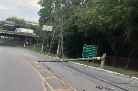 Queda Poste Iguaçu Ipatinga