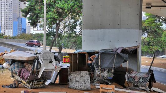 Autor da proposta focou em objetos pertencentes a pessoas em situação de rua na cidade