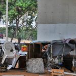 Projeto que prevê remoção de objetos que atrapalhem pedestres e veículos das ruas avança