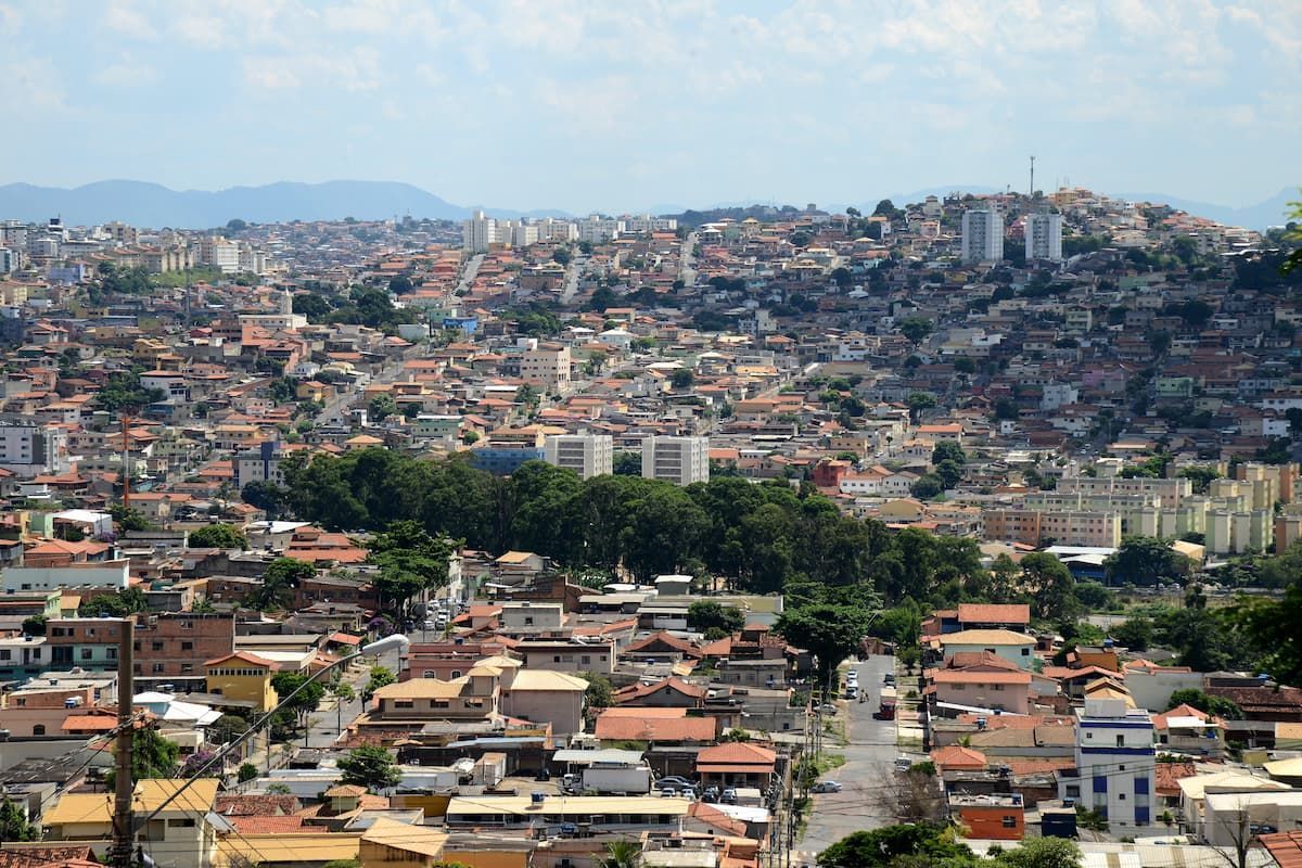 Expansão da Linha 2 do metrô impulsiona mercado imobiliário do Barreiro 