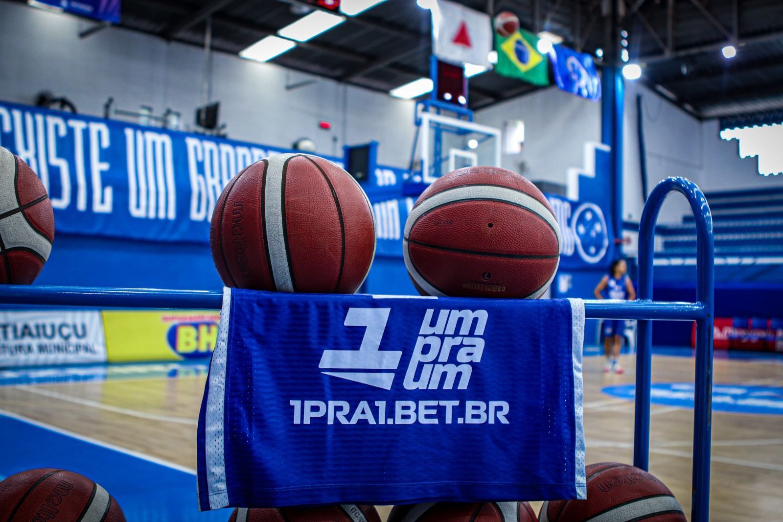 Cruzeiro Basquete anuncia patrocínio de casa de apostas para a temporada 2025/2026