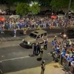 Cruzeiro x Corinthians: Pedrinho é festejado em chegada para semi da Copa do Brasil