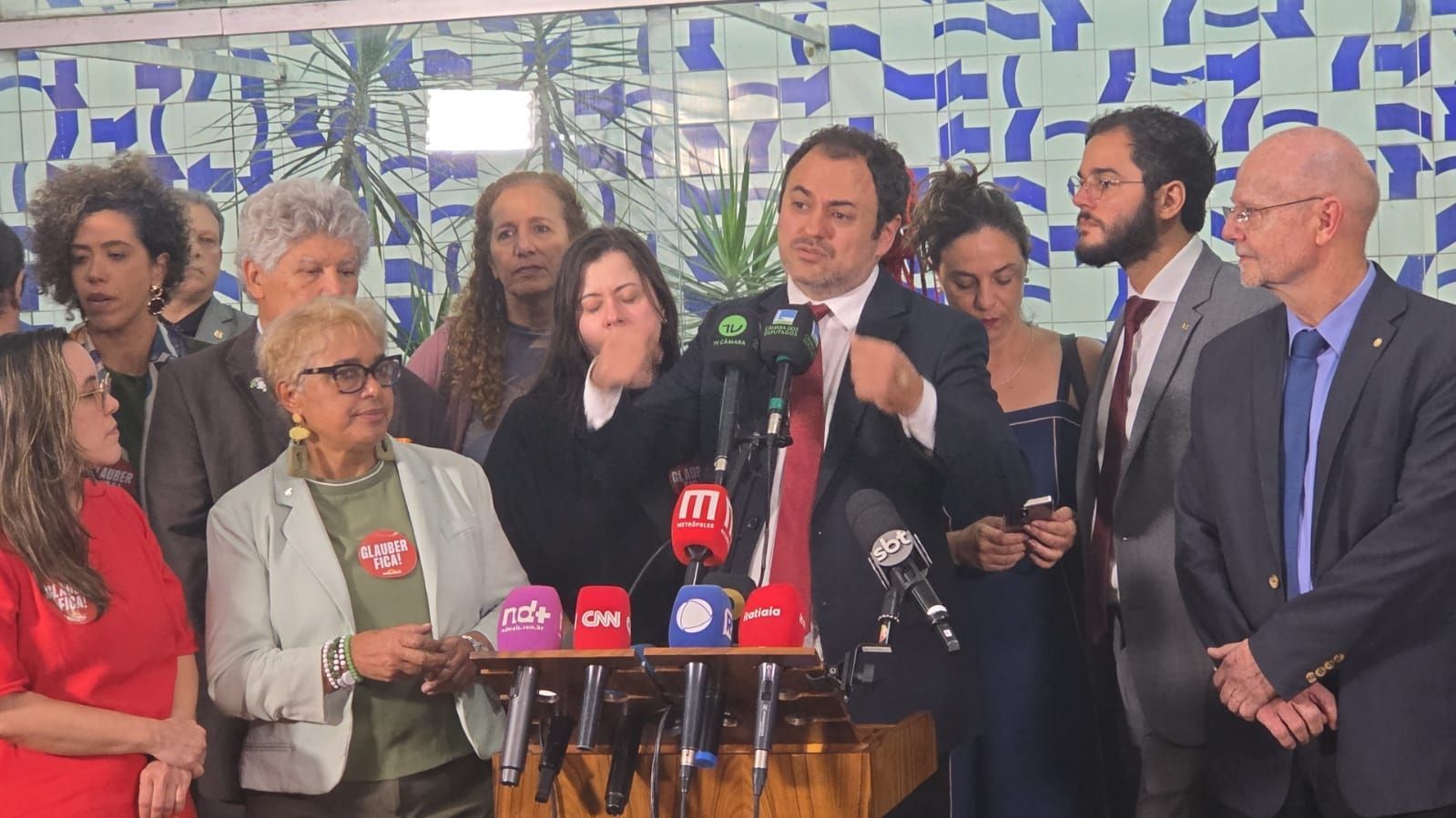 Glauber Braga celebra manutenção do mandato: 'Esse resultado parecia impossível'
