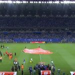 Cruzeiro x Corinthians: jogador leva cartão amarelo no intervalo do jogo