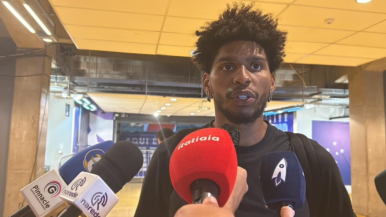 Hugo Souza dimensiona o tamanho da vantagem do Corinthians sobre o Cruzeiro