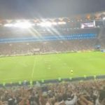 ‘Cria’ do Atlético aproveita folga na Europa para acompanhar Vasco x Fluminense