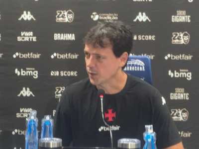 Fernando Diniz analisou a vitória o Vasco sobre o Fluminense