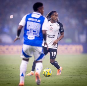 Carrillo e Arroyo devem ser titulares em Corinthians x Cruzeiro