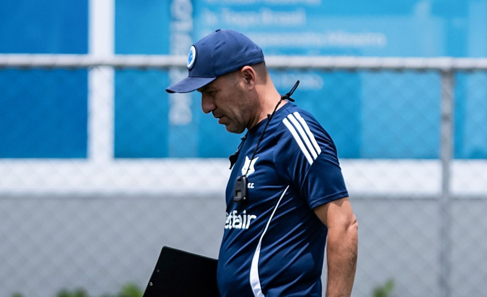 Técnico Leonardo Jardim deve deixar Cruzeiro; saiba detalhes