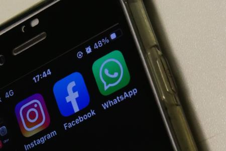 Número de pessoas que compartilham mensagens políticas em aplicativos de WhatsApp
