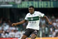 Jacy é direto sobre sondagens para deixar Coritiba e fala sobre permanência
