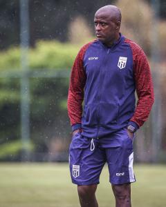 Reinaldo é o atual técnico do Maricá, do Rio de Janeiro