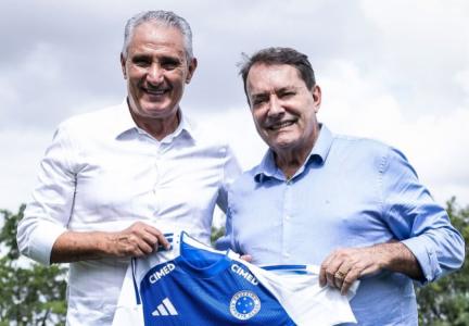 Tite, novo técnico do Cruzeiro, ao lado de Pedro Lourenço