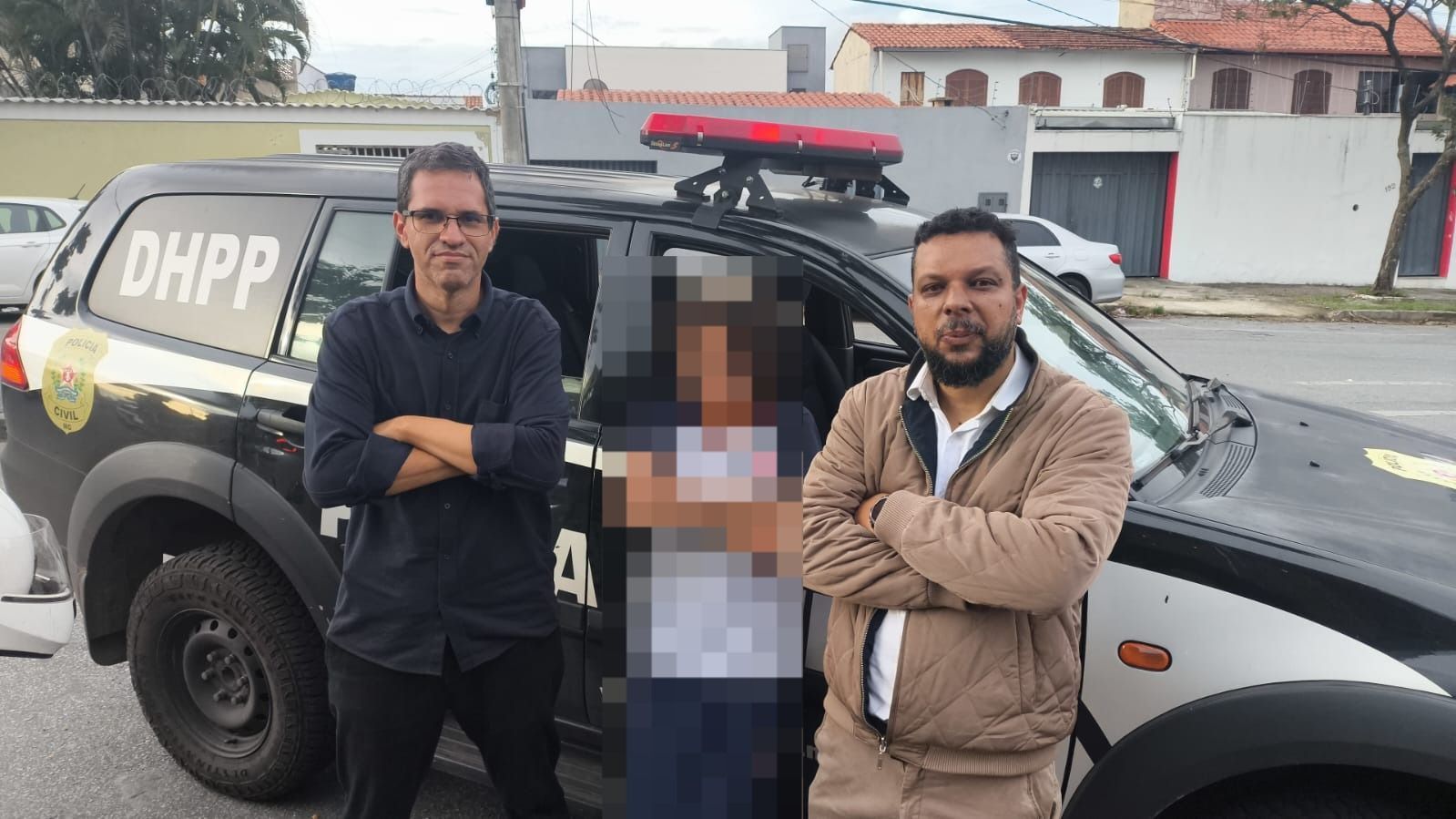 Família procura adolescente de 13 anos desaparecido após ir à escola em BH