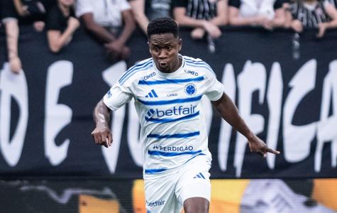 Luis Sinisterra, atacante do Cruzeiro