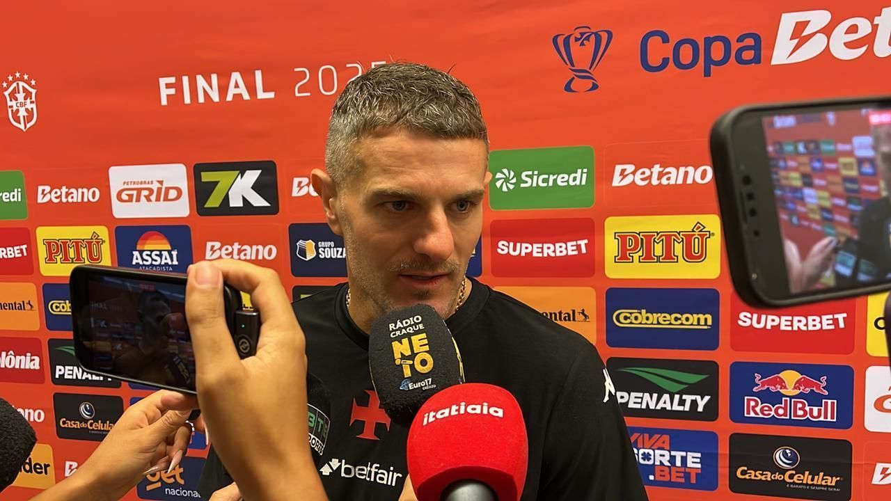 Vegetti diz o que pensa sobre condição de reserva no Vasco em final da Copa do Brasil