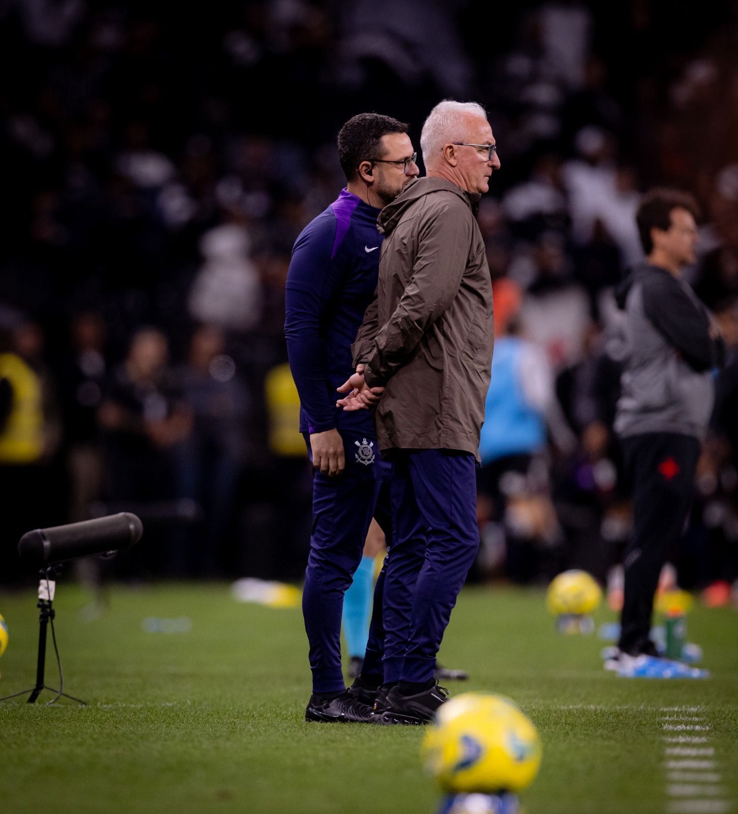Corinthians: Dorival abre o jogo e diz por que tirou Memphis da final contra o Vasco