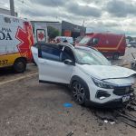 Engavetamento entre três carros deixa morto e dois feridos na Via Expressa, em Contagem