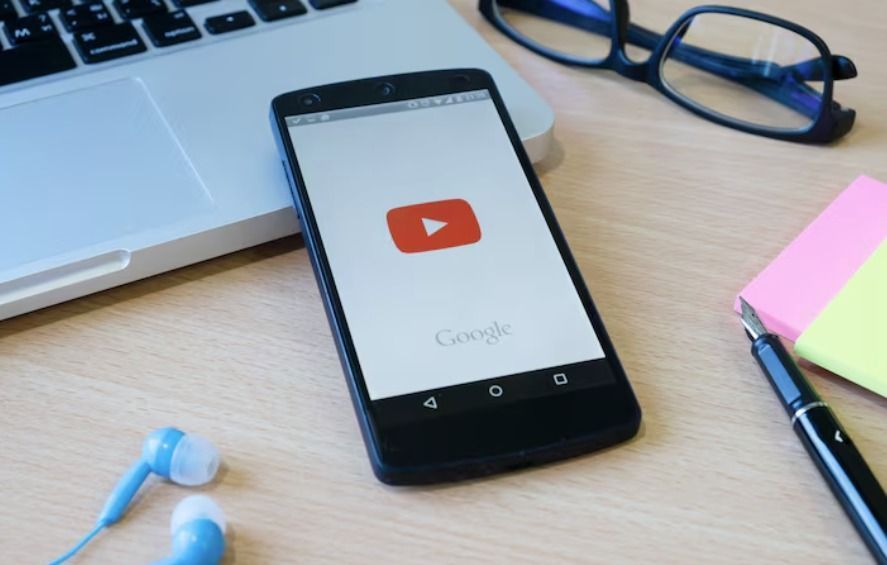 YouTube caiu? Usuários reportam instabilidades na plataforma nesta sexta-feira (19)