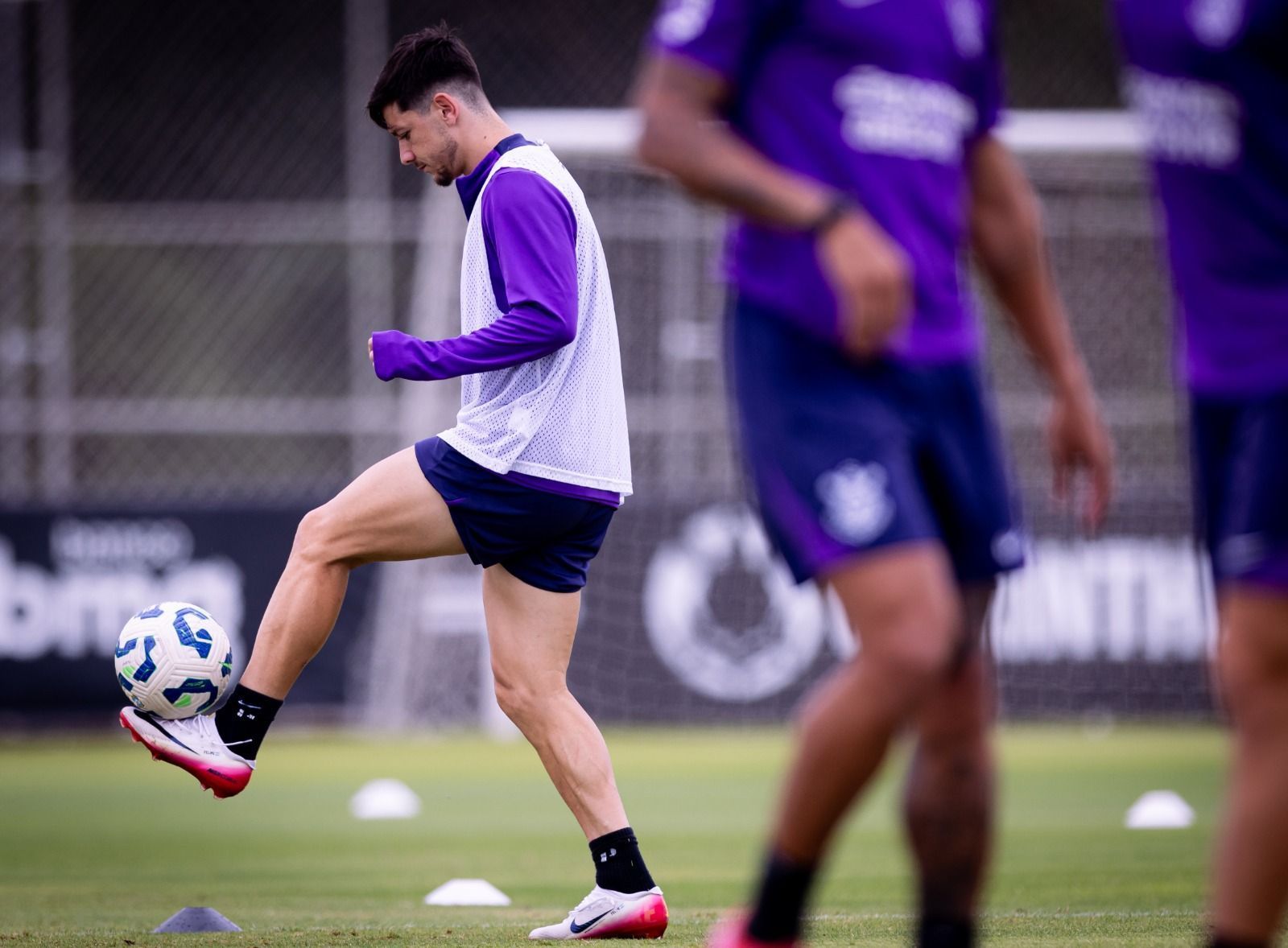 Corinthians faz trabalho tático para enfrentar o Vasco; veja detalhes