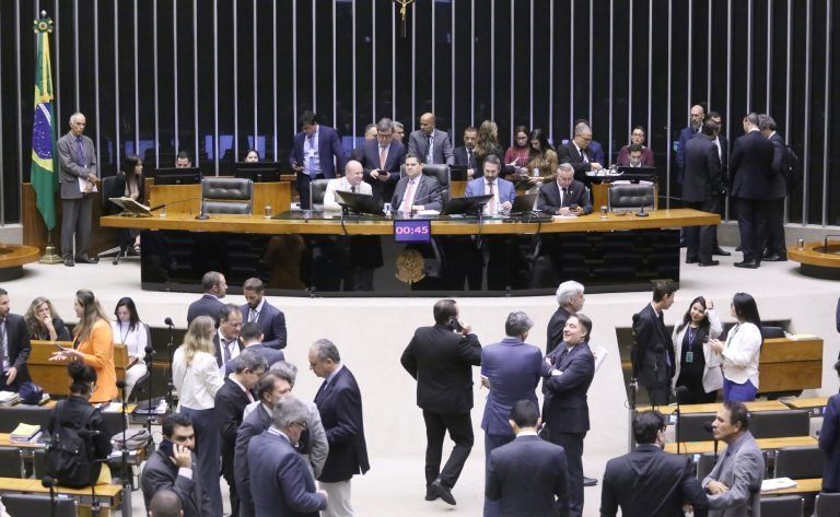 Congresso aprova Orçamento de 2026 e prevê R$61 bilhões em emendas parlamentares