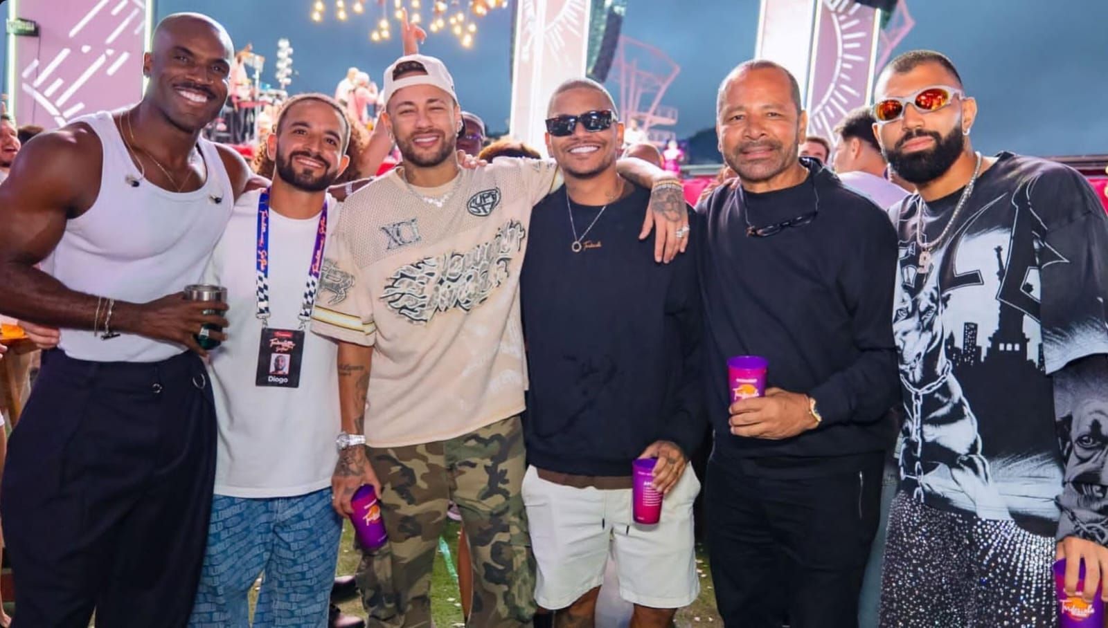 Gabigol curte Tardezinha com Neymar em São Paulo, e foto 'em família' agita web