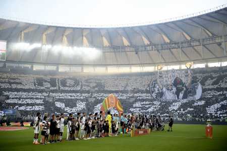 Vasco e Corinthians disputaram o segundo jogo da Copa do Brasil de 2025 no Maracanã