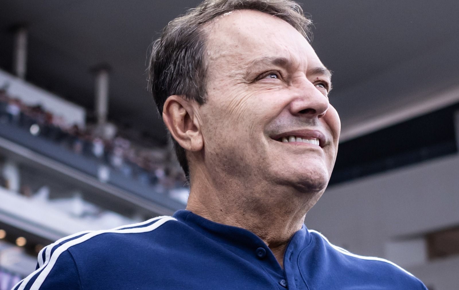 Troféu Guará Bmg: Pedro Lourenço, do Cruzeiro, é eleito melhor dirigente de 2025