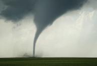 Grande perigo: três estados brasileiros estão sob alerta de tornado a partir desta quinta (10)