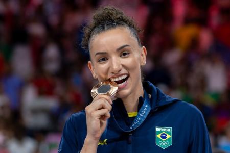 Gabi Guimarães durante Olimpíada de Paris 2024
