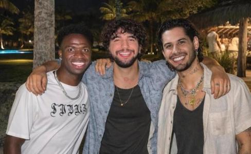 Montagem de Nattan ao lado de Vini Jr. e Zé Felipe