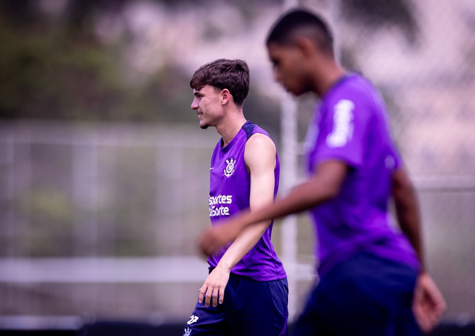 Pressionado financeiramente, Corinthians vê dupla se valorizar para 2026