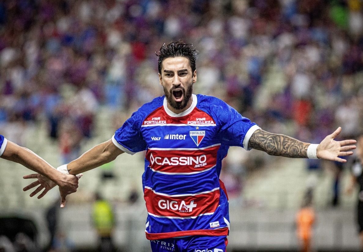 Tradicional clube sul-americano faz oferta por atacante de time rebaixado à Série B