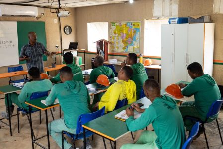 Programa foi criado em 2011 pela MRV e já implementou mais de 300 escolas em seus canteiros de obra