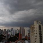 Queda na temperatura: veja a previsão do tempo para o domingo (23) em São Paulo
