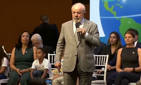 Dinheiro tem, é só a gente colocar, diz Lula sobre educação | CNN Brasil