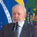 Lula anuncia que governo vai se empenhar para acabar com escala de trabalho 6x1